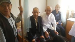 佳節(jié)之際，月圓之時(shí)，圓父母心中的期盼
